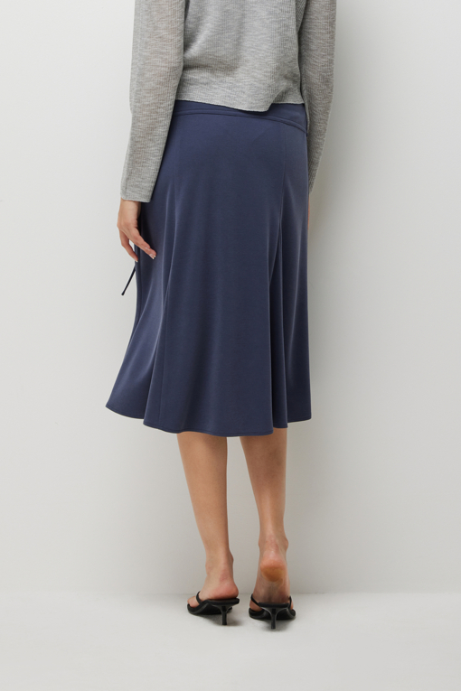 https://img.benettonmall.com/PARTS/KS/26S/SASKE1631NY_MB_D2.jpg?cb=1778668868