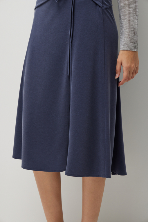 https://img.benettonmall.com/PARTS/KS/26S/SASKE1631NY_MB_D4.jpg?cb=1777643535