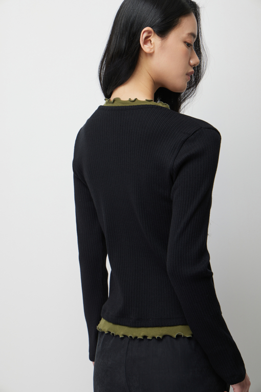 https://img.benettonmall.com/PARTS/KS/26S/SATS01611BK_MB_D4.jpg?cb=1782918151