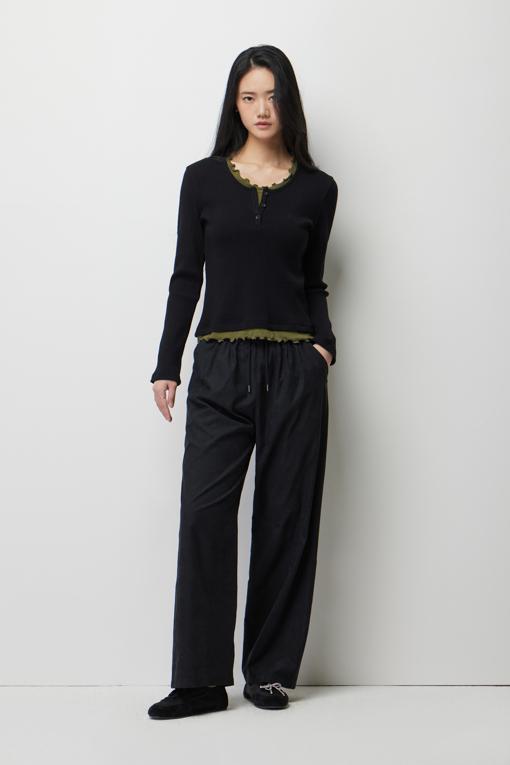 https://img.benettonmall.com/PARTS/KS/26S/SATS01611BK_MB_D5.jpg?cb=1782918151