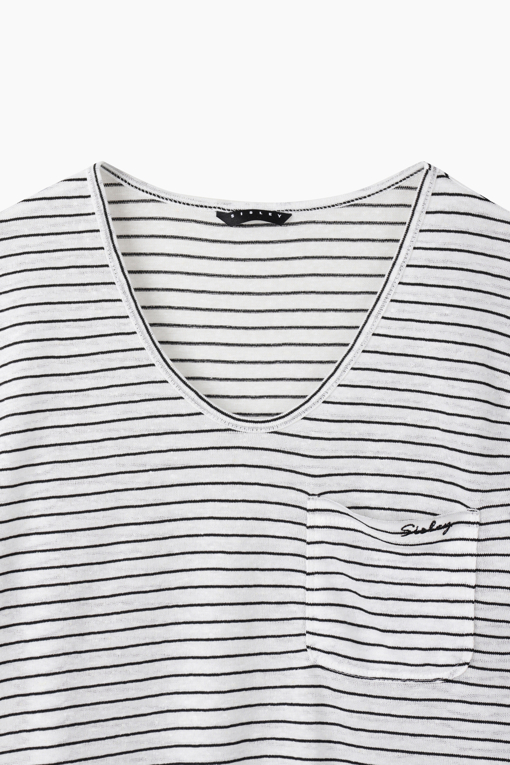 https://img.benettonmall.com/PARTS/KS/26S/SATS33631BB_MB_D12.jpg?cb=1782918151