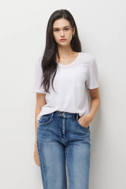 https://img.benettonmall.com/PARTS/KS/26S/SATS33631WH_MB.jpg?cb=1782918151