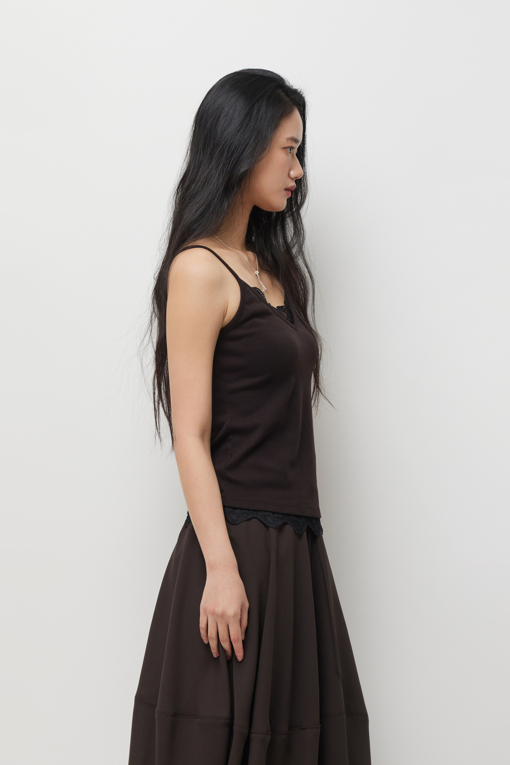 https://img.benettonmall.com/PARTS/KS/26S/SATS35631BR_MB_D1.jpg?cb=1782918151