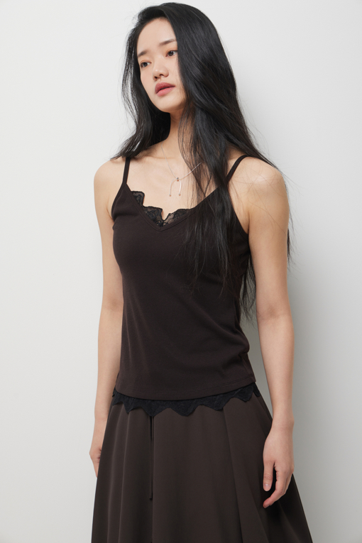https://img.benettonmall.com/PARTS/KS/26S/SATS35631BR_MB_D3.jpg?cb=1782918151