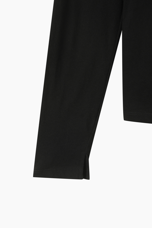 https://img.benettonmall.com/PARTS/KS/26S/SATS36631BK_MB_D15.jpg?cb=1782918151
