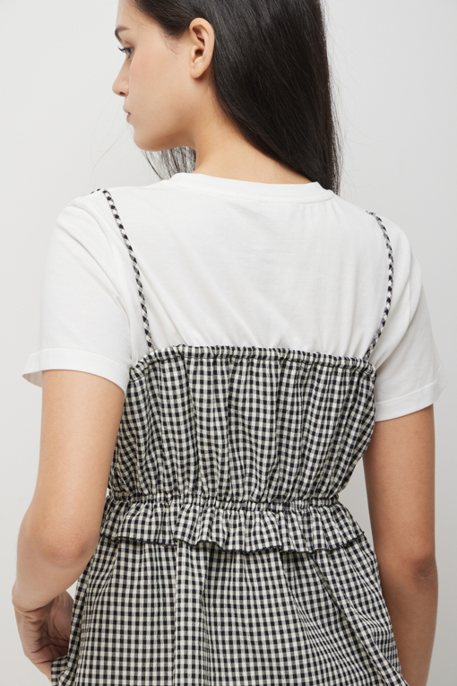 https://img.benettonmall.com/PARTS/KS/26S/SATS38631BK_MB_D4.jpg?cb=1782918151