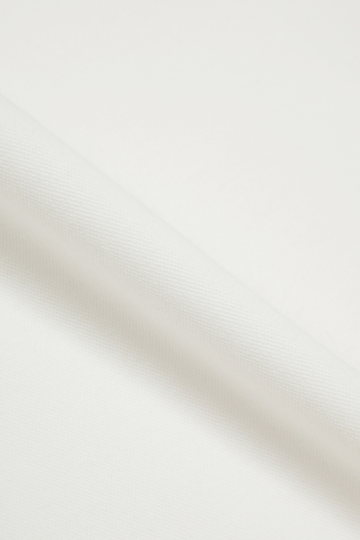 https://img.benettonmall.com/PARTS/KS/26S/SATS39631WH_MB_D16.jpg?cb=1782918151