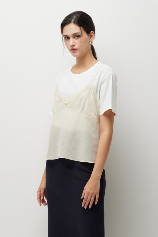 https://img.benettonmall.com/PARTS/KS/26S/SATS41631WH_MB_D1.jpg?cb=1782918151
