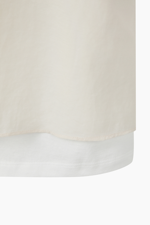 https://img.benettonmall.com/PARTS/KS/26S/SATS41631WH_MB_D14.jpg?cb=1782918151