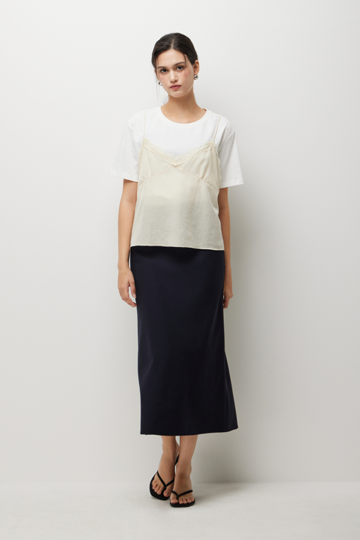 https://img.benettonmall.com/PARTS/KS/26S/SATS41631WH_MB_D5.jpg?cb=1782918151