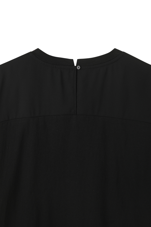 https://img.benettonmall.com/PARTS/KS/26S/SATS42631BK_MB_D15.jpg?cb=1782918151
