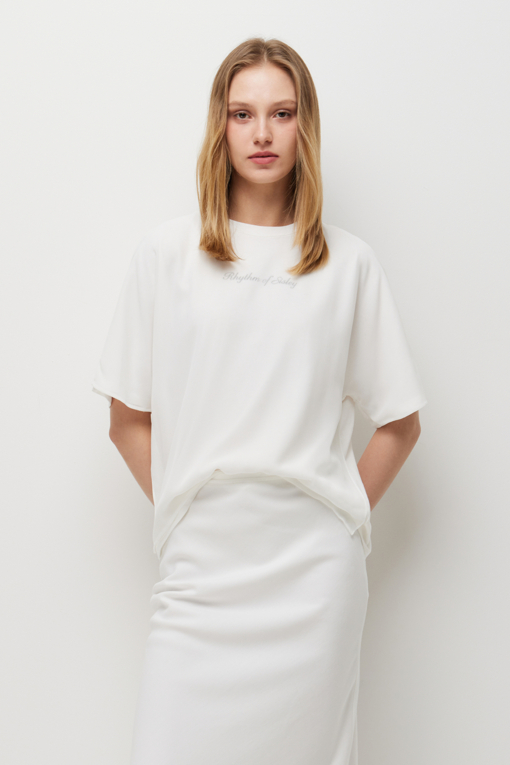 https://img.benettonmall.com/PARTS/KS/26S/SATS42631WH_MB_D0.jpg?cb=1782918151