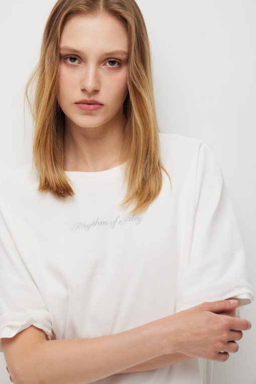 https://img.benettonmall.com/PARTS/KS/26S/SATS42631WH_MB_D3.jpg?cb=1782918151