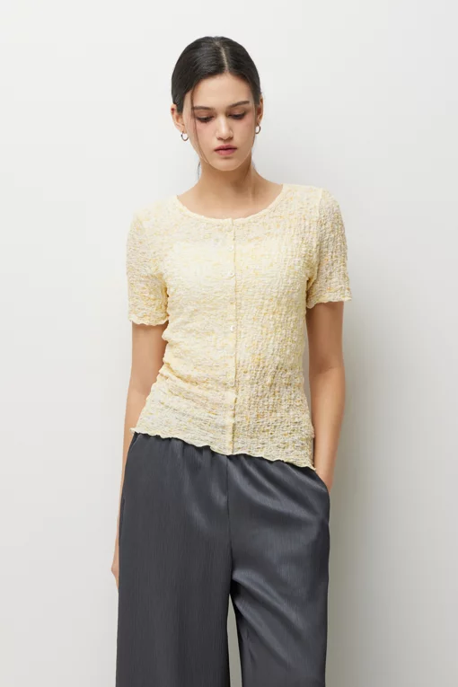 https://img.benettonmall.com/PARTS/KS/26S/SATS43631YE_MB.jpg?cb=1782918151