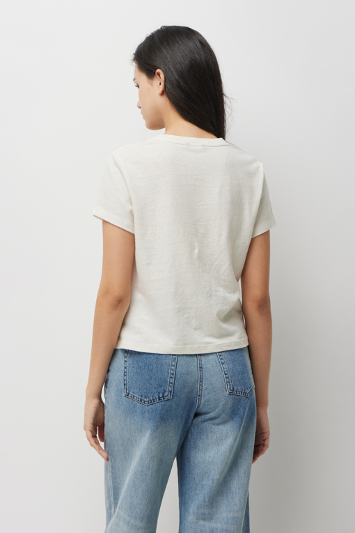 https://img.benettonmall.com/PARTS/KS/26S/SATS44631CR_MB_D2.jpg?cb=1782918151
