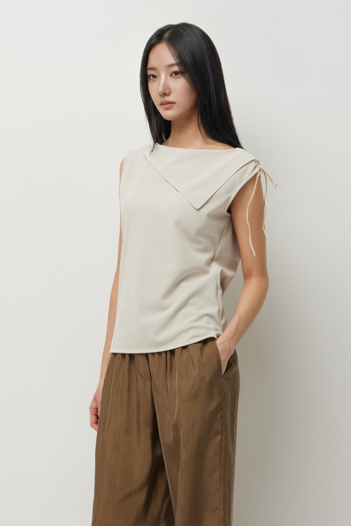 https://img.benettonmall.com/PARTS/KS/26S/SATS48631BE_MB_D1.jpg?cb=1782918151