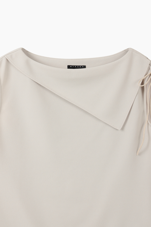 https://img.benettonmall.com/PARTS/KS/26S/SATS48631BE_MB_D12.jpg?cb=1782918151