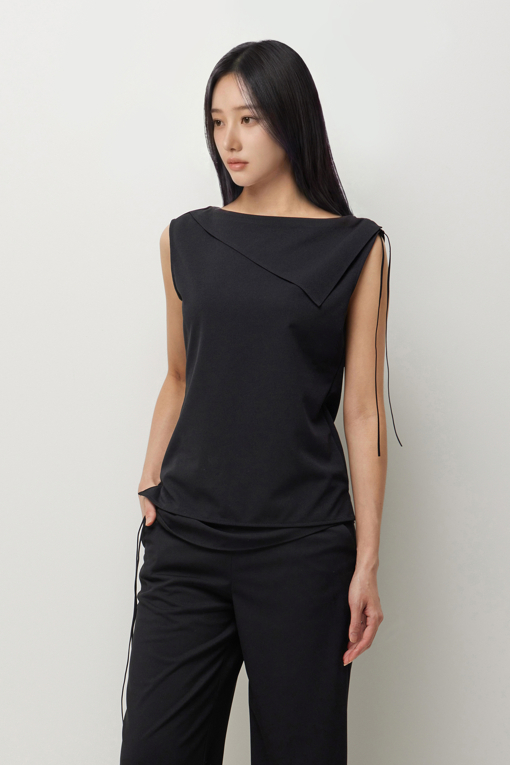 https://img.benettonmall.com/PARTS/KS/26S/SATS48631BK_MB_D1.jpg?cb=1782918151