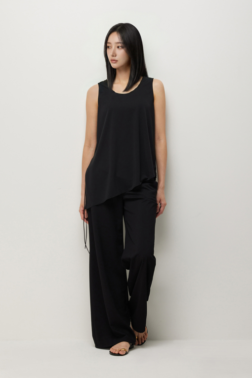 https://img.benettonmall.com/PARTS/KS/26S/SATS49631BK_MB_D5.jpg?cb=1781170995