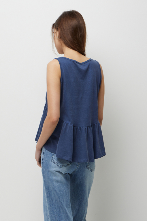 https://img.benettonmall.com/PARTS/KS/26S/SATS54631BL_MB_D2.jpg?cb=1782918151