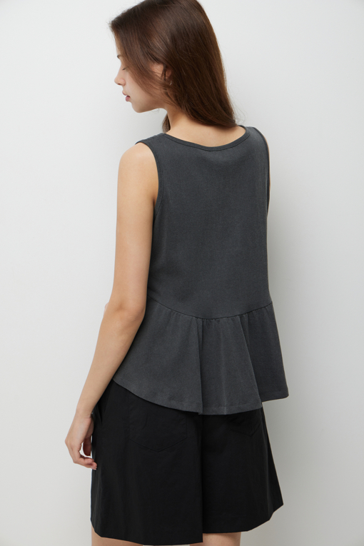 https://img.benettonmall.com/PARTS/KS/26S/SATS54631DG_MB_D4.jpg?cb=1782918151