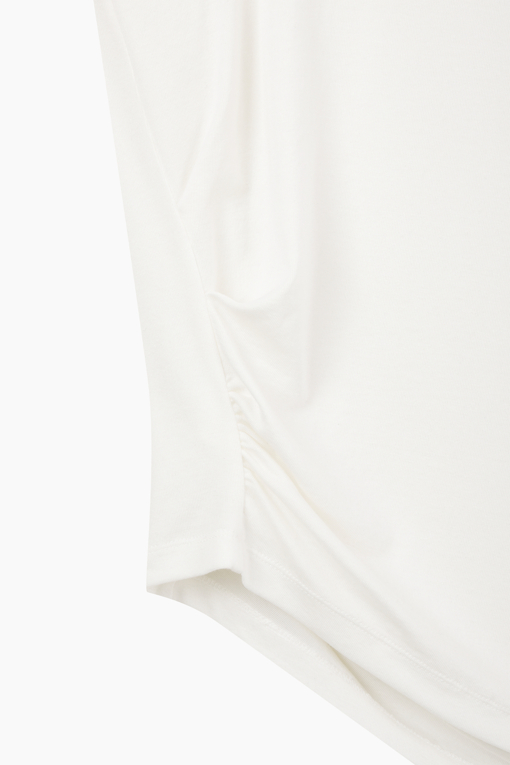 https://img.benettonmall.com/PARTS/KS/26S/SATS70611IV_MB_D12.jpg