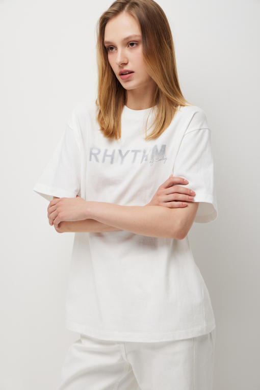 https://img.benettonmall.com/PARTS/KS/26S/SATS85631WH_MB_D3.jpg?cb=1782918151