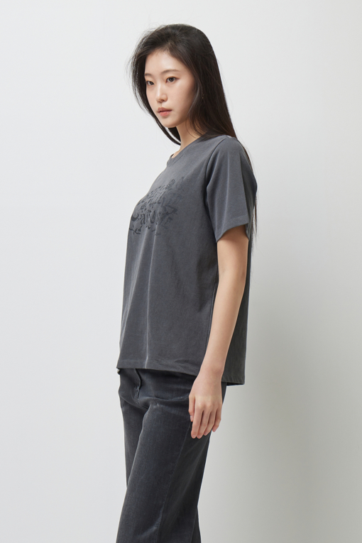 https://img.benettonmall.com/PARTS/KS/26S/SATSE1611DG_MB_D1.jpg?cb=1782918151