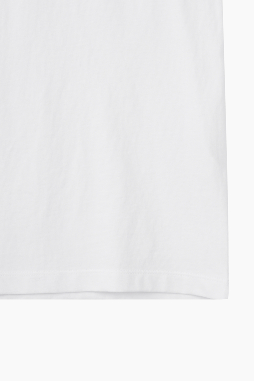 https://img.benettonmall.com/PARTS/KS/26S/SATSE1611WH_MB_D14.jpg?cb=1782918151