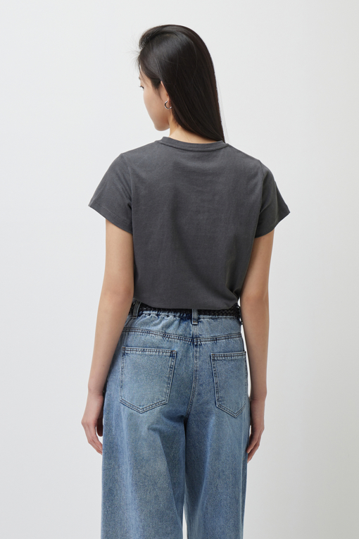 https://img.benettonmall.com/PARTS/KS/26S/SATSE2611DG_MB_D2.jpg?cb=1782918151