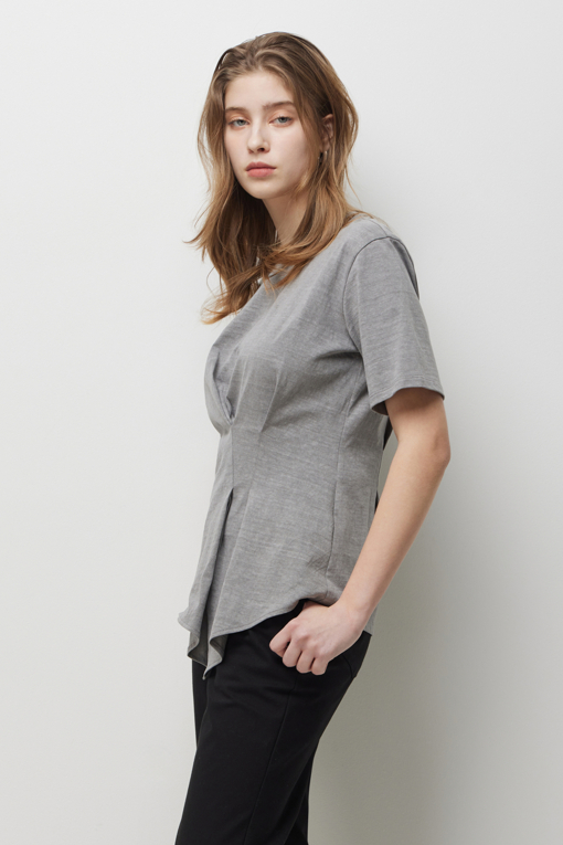 https://img.benettonmall.com/PARTS/KS/26S/SATSE3631LG_MB_D1.jpg?cb=1778668868