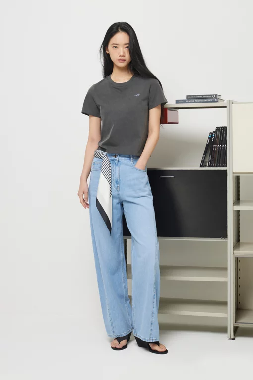 https://img.benettonmall.com/PARTS/KS/26S/SATSE4631DG_MB.jpg?cb=1778668868