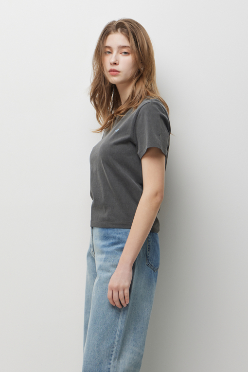 https://img.benettonmall.com/PARTS/KS/26S/SATSE4631DG_MB_D5.jpg?cb=1778668868