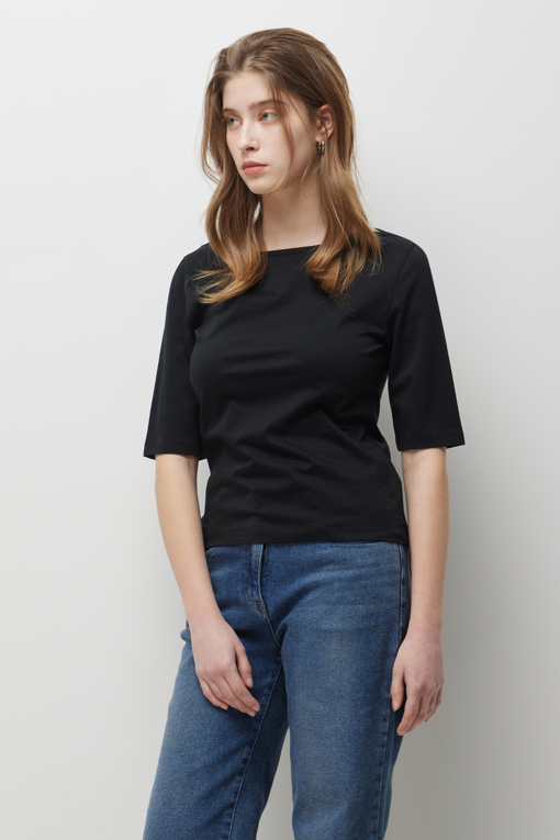 https://img.benettonmall.com/PARTS/KS/26S/SATSE5631BK_MB_D6.jpg?cb=1778668868