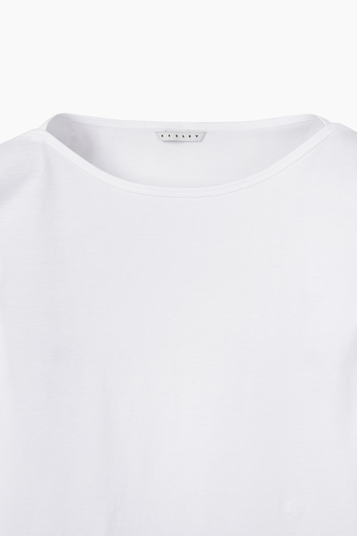 https://img.benettonmall.com/PARTS/KS/26S/SATSE5631WH_MB_D12.jpg?cb=1778668868