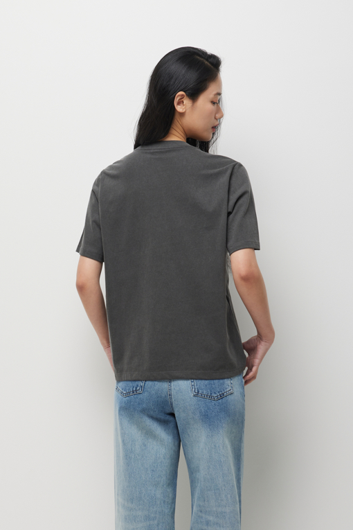 https://img.benettonmall.com/PARTS/KS/26S/SATSE6631CG_MB_D2.jpg?cb=1778668868