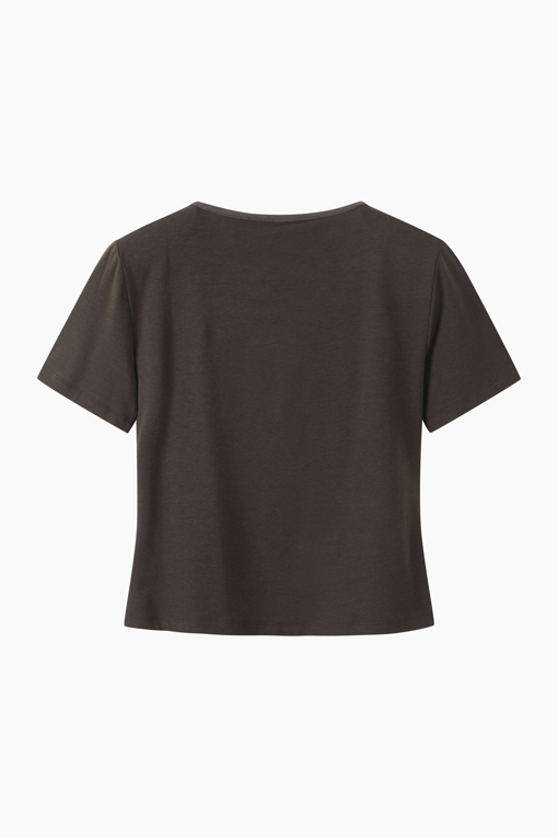 https://img.benettonmall.com/PARTS/KS/26S/SATSE9631DW_MB_D11.jpg?cb=1778668868