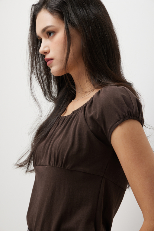 https://img.benettonmall.com/PARTS/KS/26S/SATSZ1631BR_MB_D7.jpg?cb=1777643535