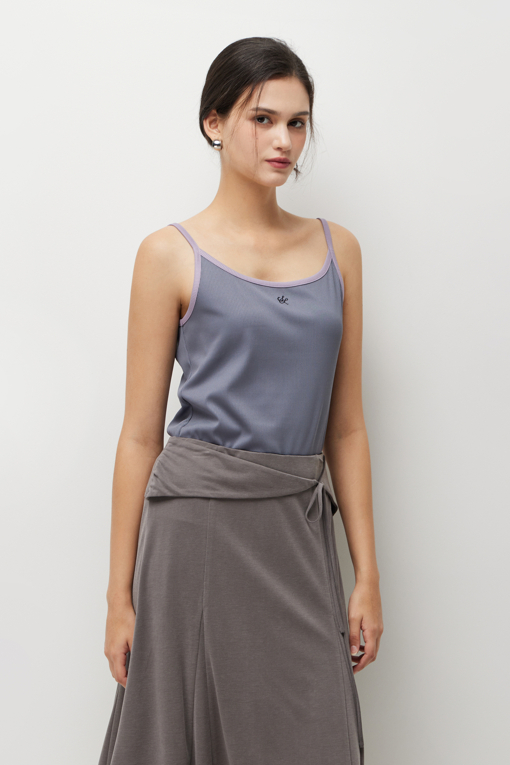 https://img.benettonmall.com/PARTS/KS/26S/SATSZ2631GR_MB_D1.jpg?cb=1777643535