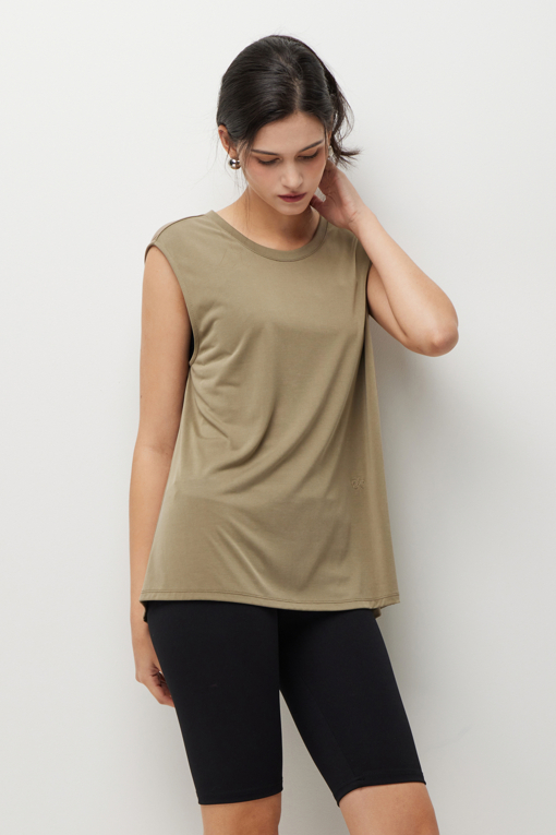 https://img.benettonmall.com/PARTS/KS/26S/SATSZ3631ED_MB_D2.jpg?cb=1777643535
