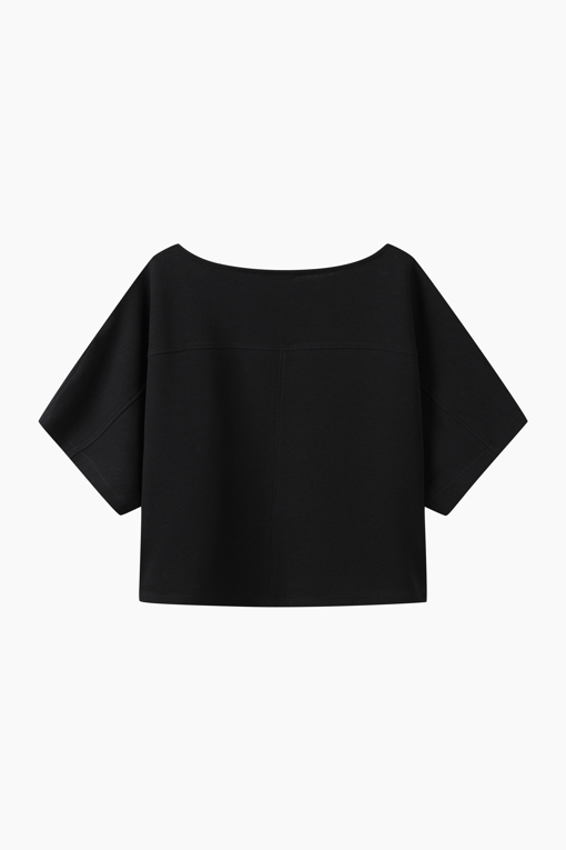 https://img.benettonmall.com/PARTS/KS/26S/SATSZ4631BK_MB_D11.jpg?cb=1777643535
