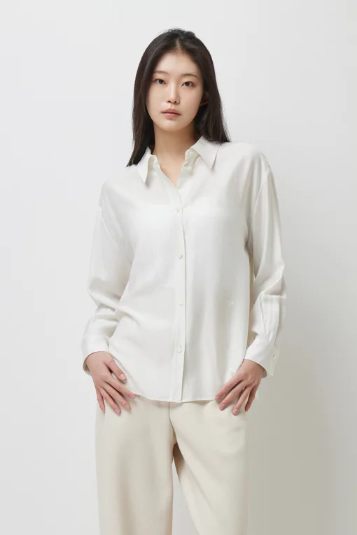 https://img.benettonmall.com/PARTS/KS/26S/SAWS21611IV_MB.jpg?cb=1782918151