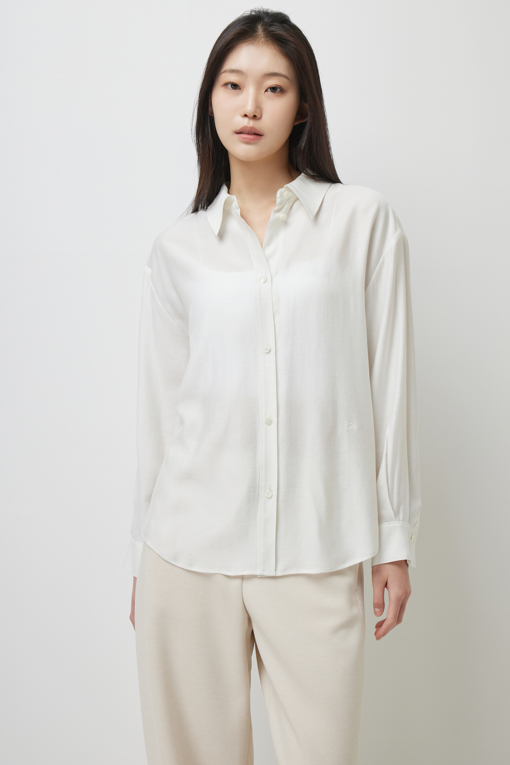 https://img.benettonmall.com/PARTS/KS/26S/SAWS21611IV_MB_D3.jpg?cb=1782918151