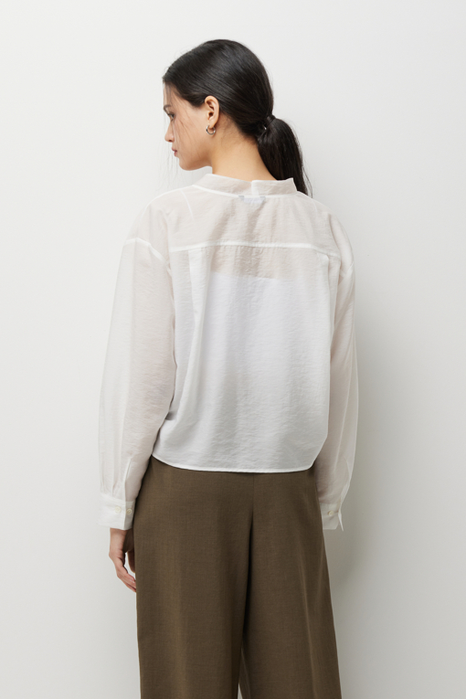 https://img.benettonmall.com/PARTS/KS/26S/SAWS34631WH_MB_D2.jpg?cb=1782918151