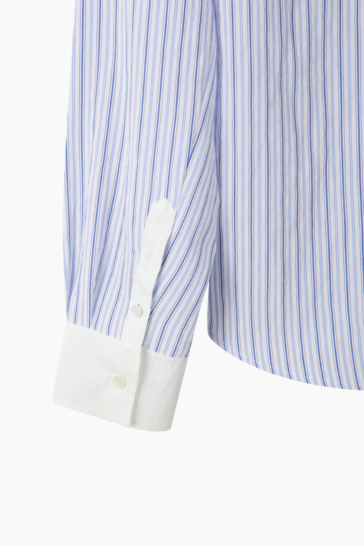https://img.benettonmall.com/PARTS/KS/26S/SAWS36631BL_MB_D13.jpg?cb=1782918151