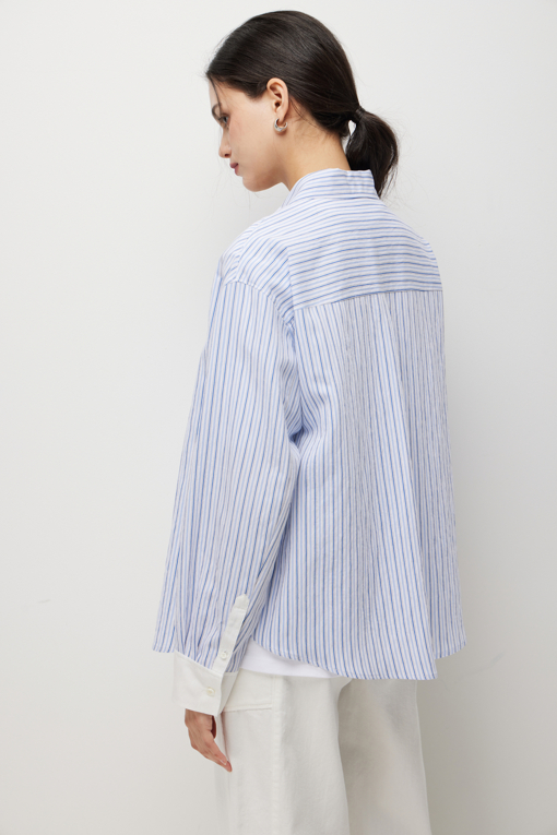 https://img.benettonmall.com/PARTS/KS/26S/SAWS36631BL_MB_D4.jpg?cb=1782918151