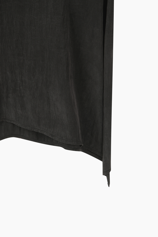 https://img.benettonmall.com/PARTS/KS/26S/SAWS37631BK_MB_D13.jpg?cb=1782918151