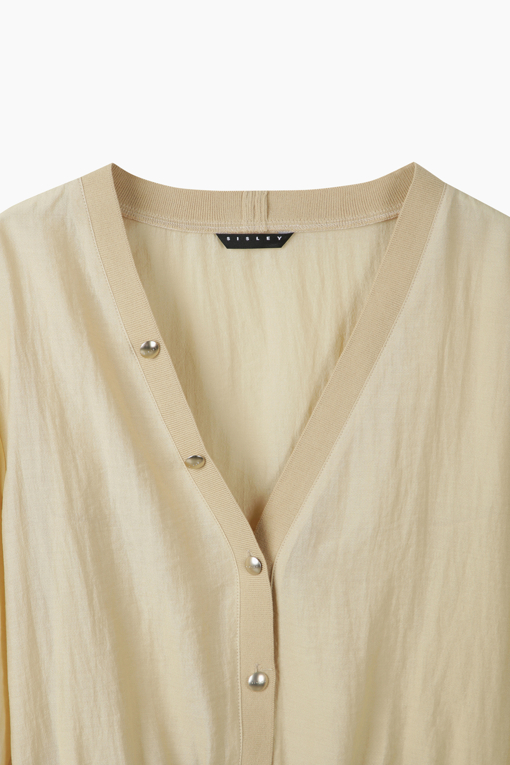 https://img.benettonmall.com/PARTS/KS/26S/SAWS38631BE_MB_D12.jpg?cb=1782918151