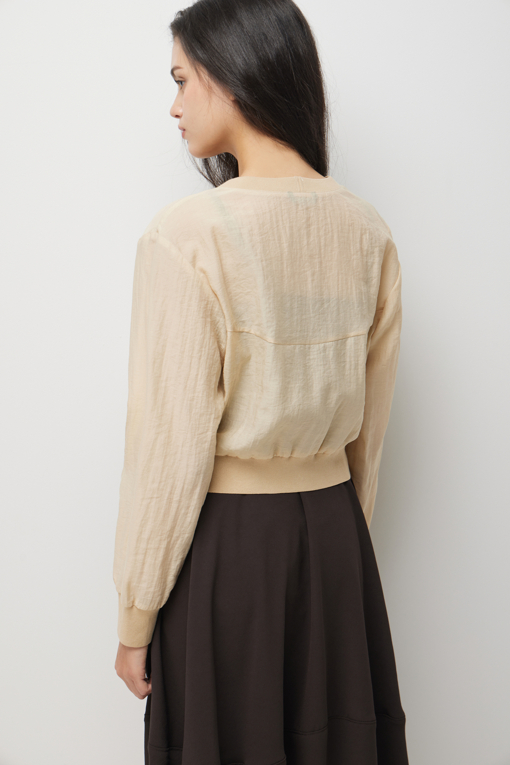 https://img.benettonmall.com/PARTS/KS/26S/SAWS38631BE_MB_D4.jpg?cb=1782918151
