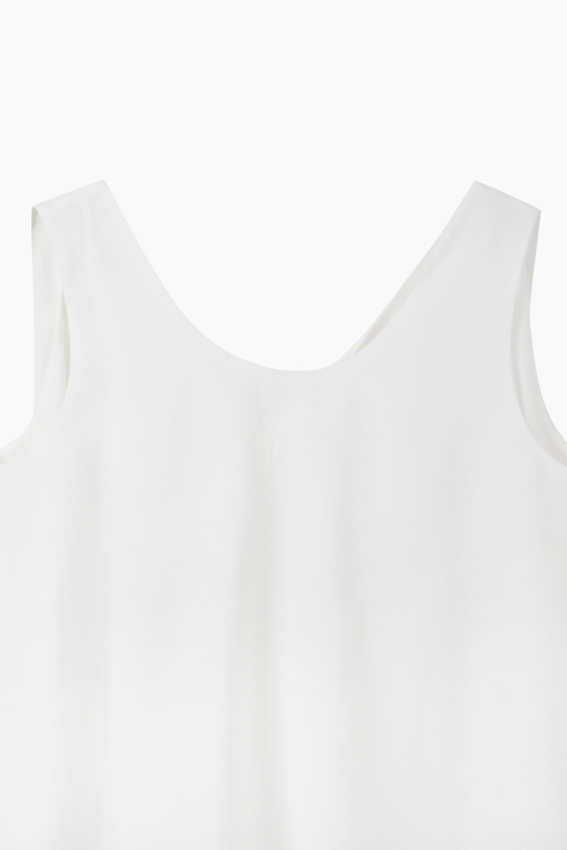 https://img.benettonmall.com/PARTS/KS/26S/SAWS39631WH_MB_D12.jpg?cb=1778668868